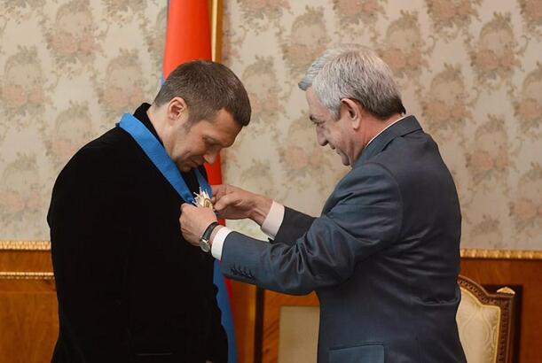 Kremlin ruporu və “əbədi sərxoş”  - RAKURS