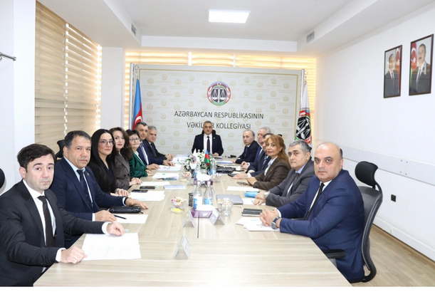 Azərbaycanda 7 vəkilə xəbərdarlıq edilib