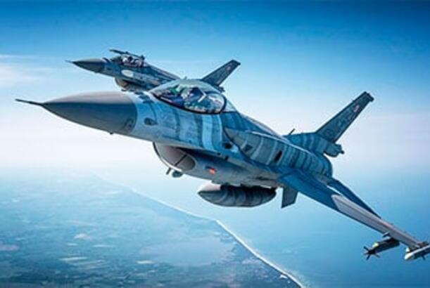 Niyə qırıcı təyyarələr mülki təyyarələrdən daha sürətli eniş edir..?