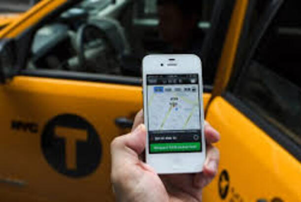 "Taksilərdə nağdsız ödənişlərin tam tətbiqi çoxkomponentli prosesdir" -ŞƏRH EDİLDİ