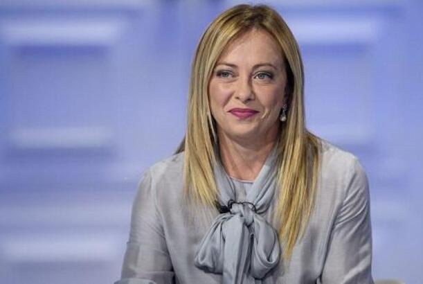 Corciya Meloni Azərbaycana gələcək