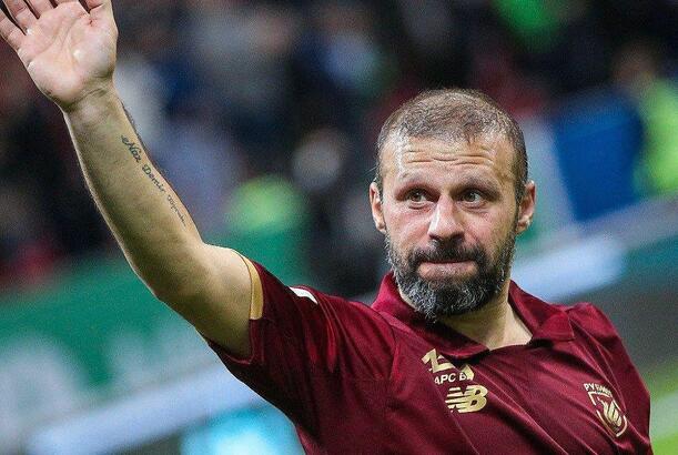 Gökdeniz Karadeniz “Rubin”-dən ayrılır və təkcə...