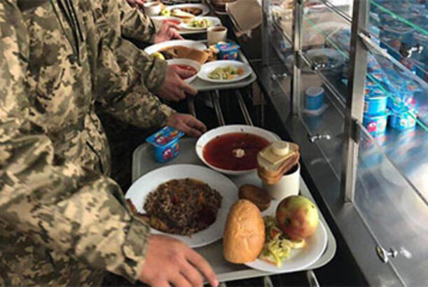 Ukrayna və Almaniya orduları üşün yeməkləri robotlar hazırlayacaq...