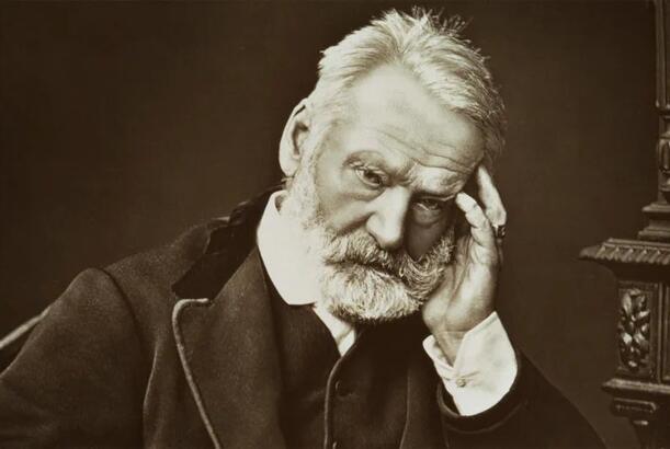 “Viktor Hüqo və İslam”