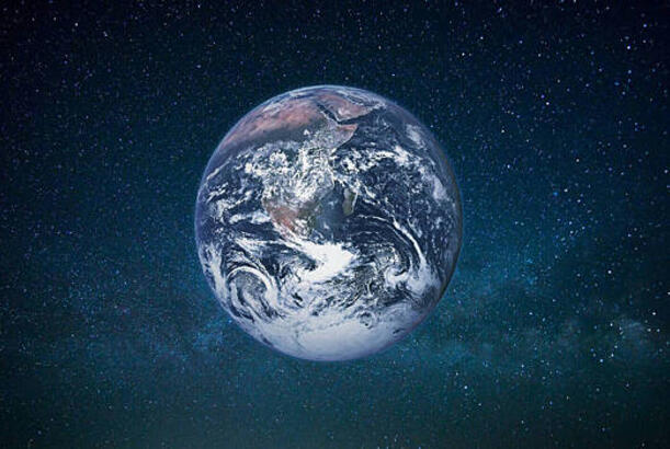 Yer kürəsinin yeni “əkiz”i artıq bizə 400 işıq ili daha yaxındır...