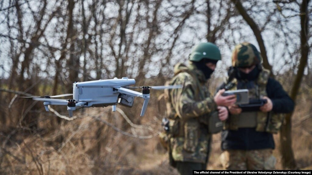 Rabitəsiz işğalçılar