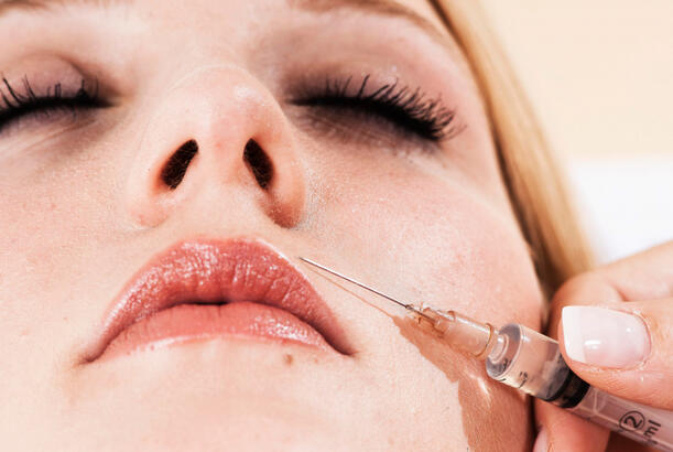 Cavanlaşmaq əvəzinə eybəcər hala düşmüşlər...