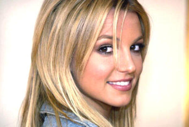 Britni Spirs bütün mahnılarının hüquqlarını 200 milyon dollara satdı...