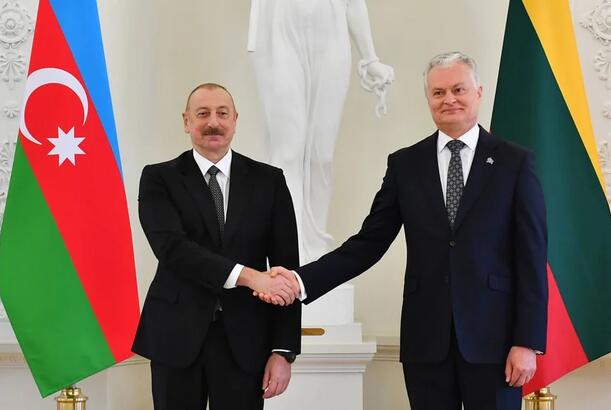 İlham Əliyev Litva Prezidentini təbrik edib