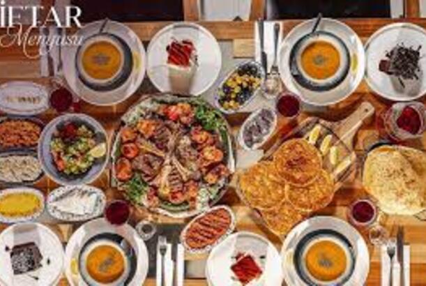 "İftar menyularının qiyməti sosial məsuliyyətə əsaslanmalıdır" - İQTİSADÇI AÇIQLADI