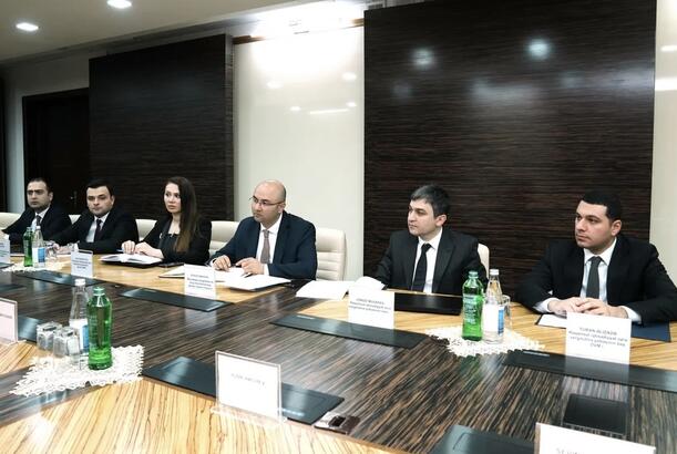 Azərbaycanda rəqəmsal platformalarda vergitutma mexanizmləri müzakirə olunub