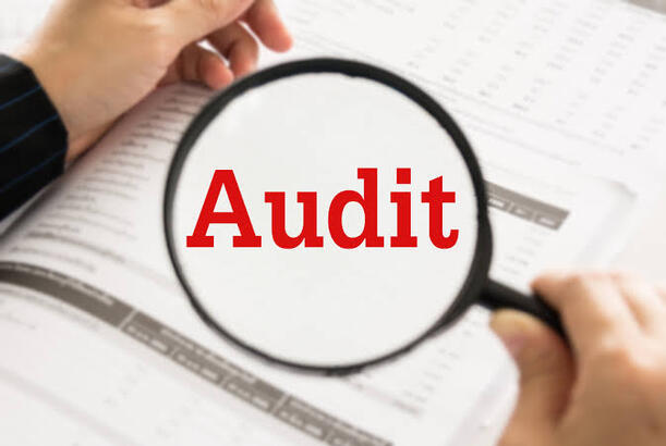 İqtisadi İslahatların Təhlili və Kommunikasiya Mərkəzi auditor xərclərini 2 dəfə azaldıb