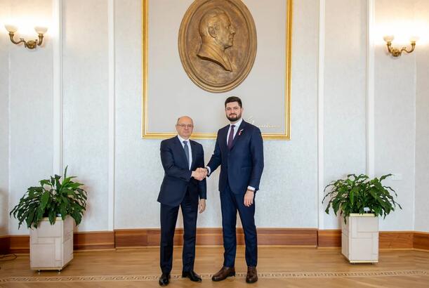 Azərbaycan və Moldova "yaşıl enerji"də yeni əməkdaşlığı müzakirə edib