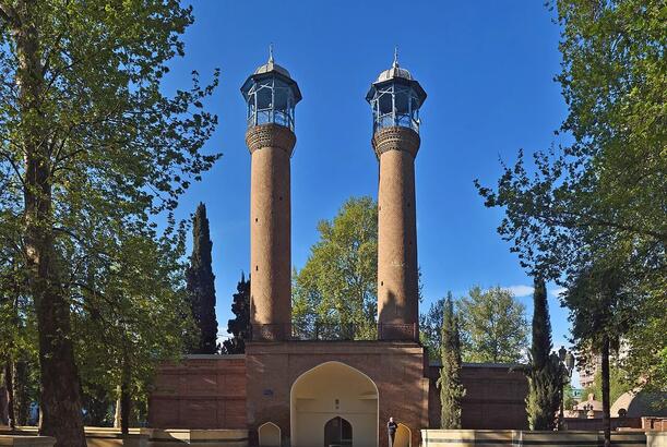 Gəncədəki Cümə məscidinin təmir-bərpasına 1,6 milyon manat ayrılıb