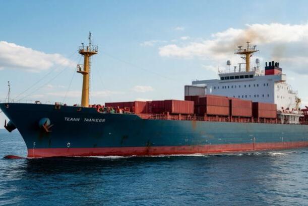 Yapon tankerləri Fars körfəzində ilişib qalıb...
