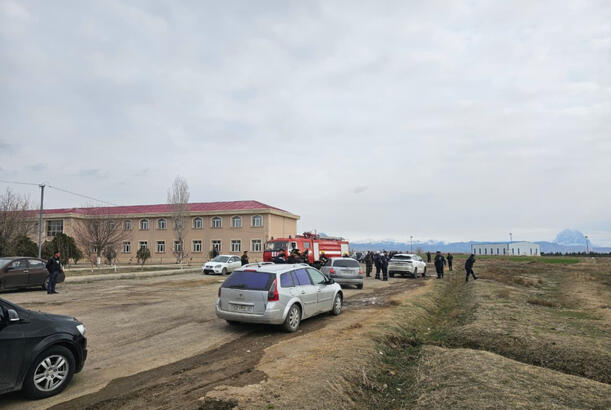İran Naxçıvan aeroportuna dron hücumu edib