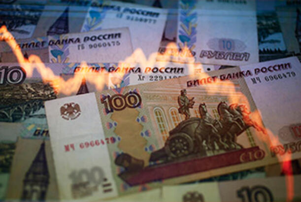 Ölməkdə olan Rusiya rublu Belarus rublunu da “özü ilə aparır”..?