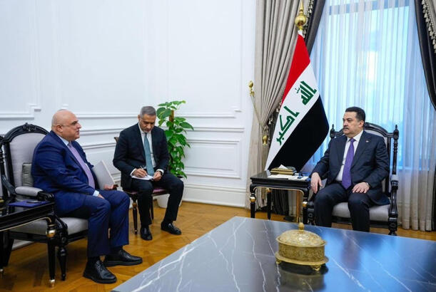 İraqın Baş naziri Azərbaycanın səfiri ilə görüşüb
