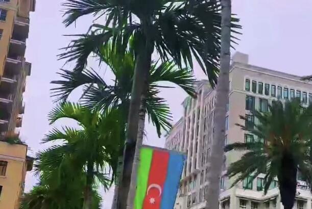 ABŞ-nin Florida ştatının məşhur küçəsində Azərbaycan bayrağı ucaldılıb
