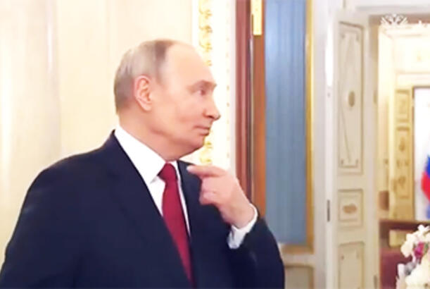 “Deyirlər ki, Putin fevral ayında istefa verməyi planlaşdırırmış”..?