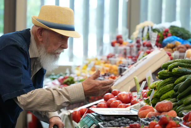 Az yeyin, çox yaşayın: Həkim aktiv uzunömürlülük üçün düsturu açıqladı...