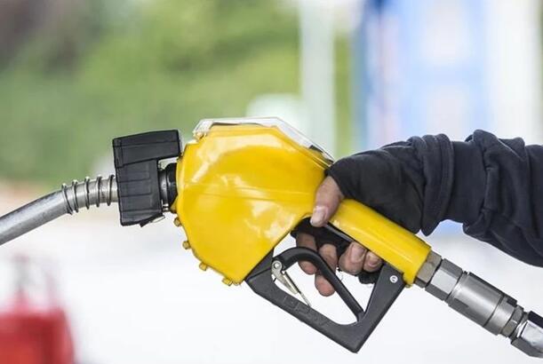 Rusiyadan 1 apreldən etibarən benzin ixracına qadağa