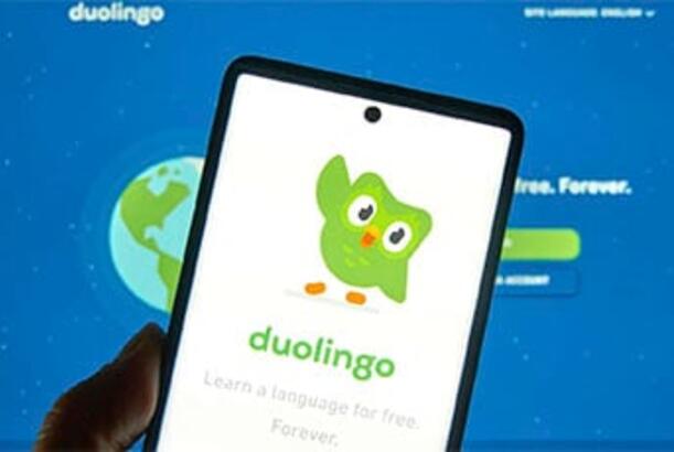 Müsahibə birbaşa taksidə başlayır...