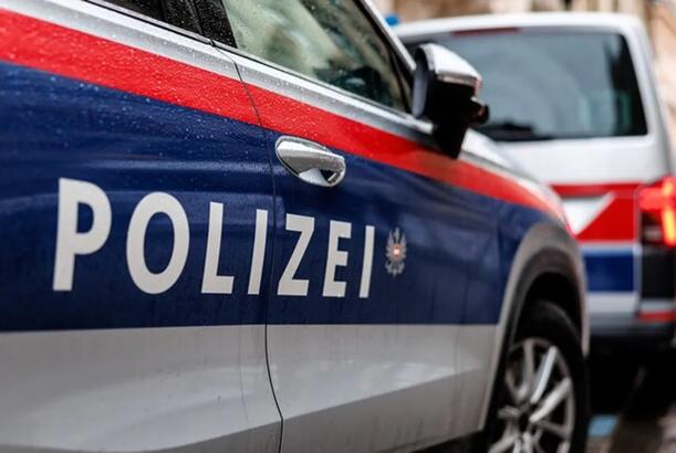 Almaniyada bıçaqlı hücum olub