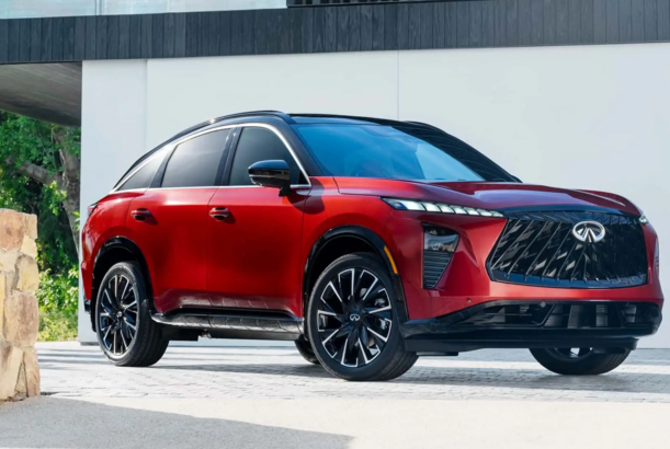 Infiniti yeni avtomobilini əsl qızılı rəngə boyayacaq...