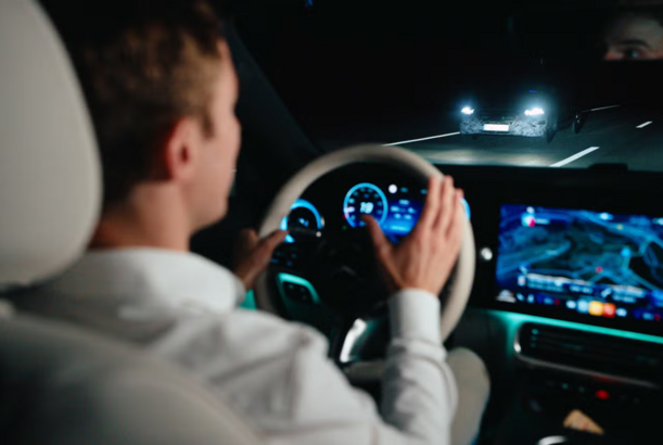 Müasir avtomobil faraları daha da parlaqlaşır…