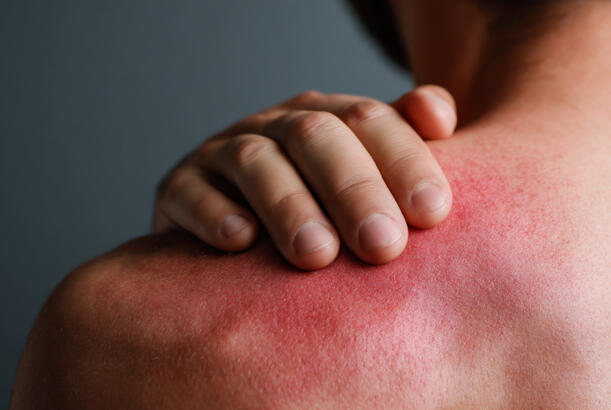 Səssiz qatil: çiyin ağrısı qaraciyər xərçənginin simptomu ola bilər...