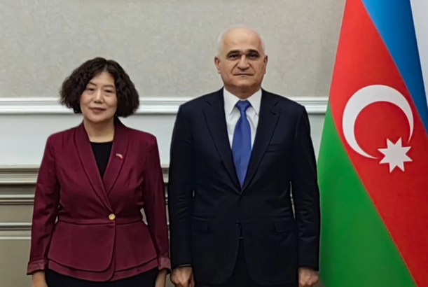 Şahin Mustafayev Çin səfiri ilə görüşüb
