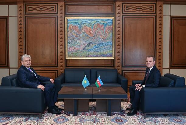 Ceyhun Bayramovla qazaxıstanlı həmkarı arasında təkbətək görüş keçirilib