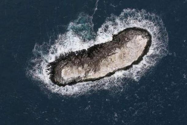 “Çirkli aysberq” xəritəsiz bir əraziyə çevrildi...