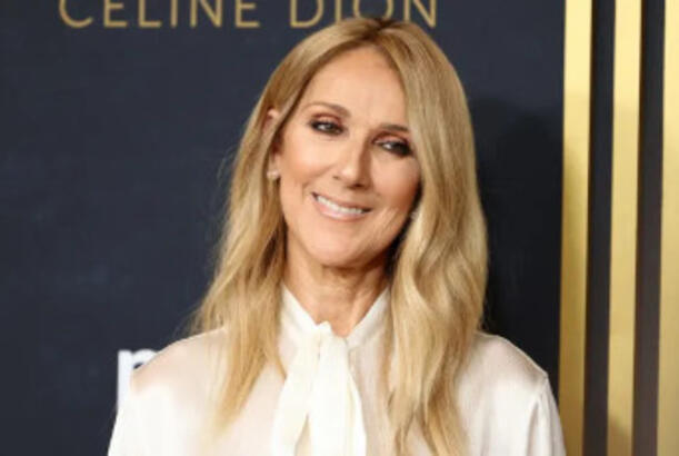 58 yaşlı kanadalı müğənni səhnəyə qayıtdığını elan edib...