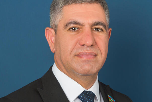 “Əməkhaqqı siyasətində bərabərlik və ədalət vacibdir” - Vüqar Bayramov