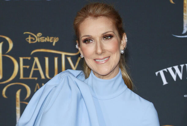 Selin Dion “Dansons” mahnısına klip çəkdirib…