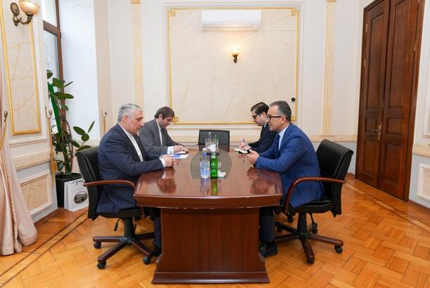 Dövlət Komitəsinin sədri İran səfiri ilə görüşüb - FOTOLAR 