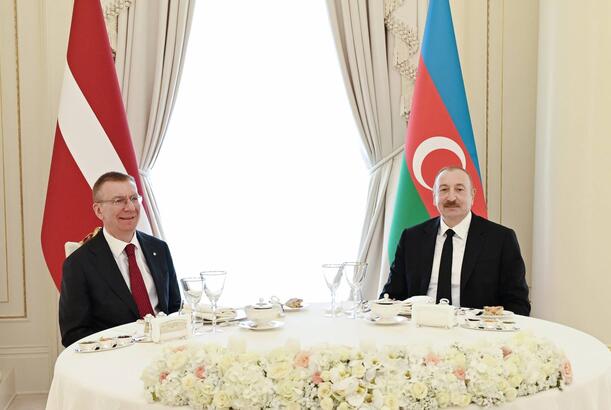 “Azərbaycanın xarici siyasət kursu  balanslı və praqmatikdir” -DEPUTAT DANIŞDI