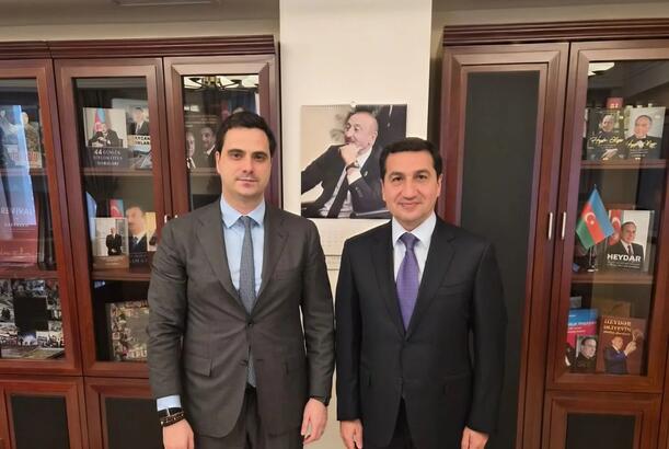 Hikmət Hacıyev Slovakiyanın Bakıdakı səfiri ilə görüşüb - PAYLAŞIM