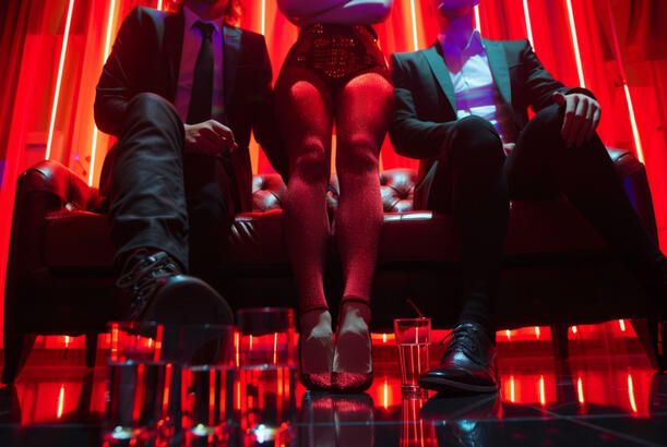 Toydan əvvəl “son atəşfəşanlıq”? Subay məclislərinin təhlükələri...