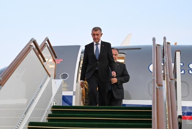 Çexiyanın Baş naziri Azərbaycana səfərə gəlib