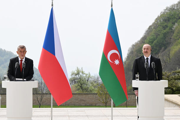 Çexiyanın Baş naziri: Milli enerji operatorumuz Azərbaycandan təbii qaz almaq niyyətindədir