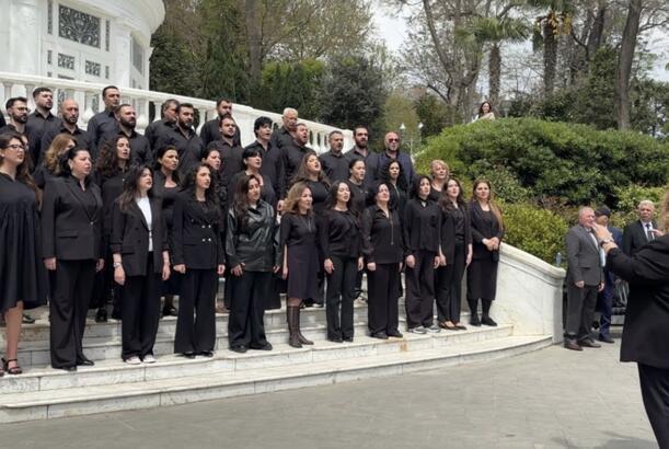 Filarmoniya bağında Qələbə Gününə həsr olunan konsert proqramı təqdim edilib