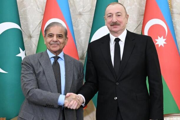 Prezident İlham Əliyev və Pakistanın Baş naziri arasında telefon danışığı olub