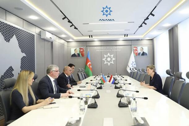 Azərbaycan və Niderland arasında mina təhlükəsi ilə mübarizə sahəsində əməkdaşlıq müzakirə olunub