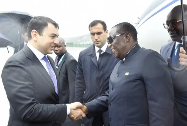 Zimbabvenin Vitse-prezidenti WUF13-də iştirak üçün Azərbaycana gəlib