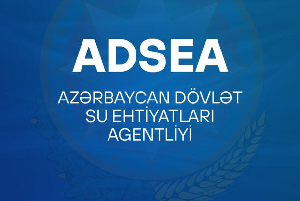 ADSEA-nın əməkdaşları gücləndirilmiş iş rejimi şəraitində ərazilərdən yağış sularını kənarlaşdırırlar