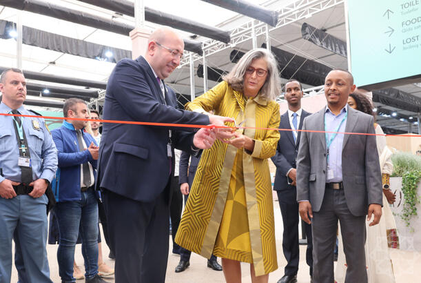WUF13 “Urban Expo” sərgisinin açılışı olub - FOTOLAR