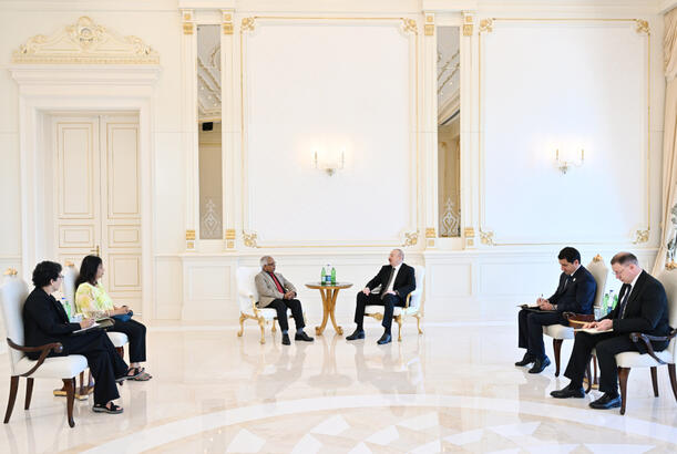 Prezident İlham Əliyev Mavriki Prezidenti ilə görüşüb - FOTOLAR